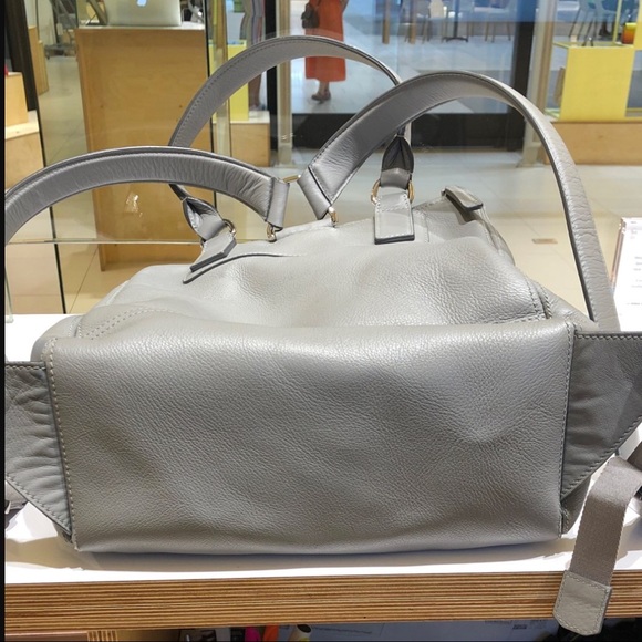 Givenchy Pandora Backpack - Picture 4 of 9